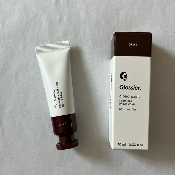 Glossier Cloud Paint in Drift, brand new - Picture 3 of 7